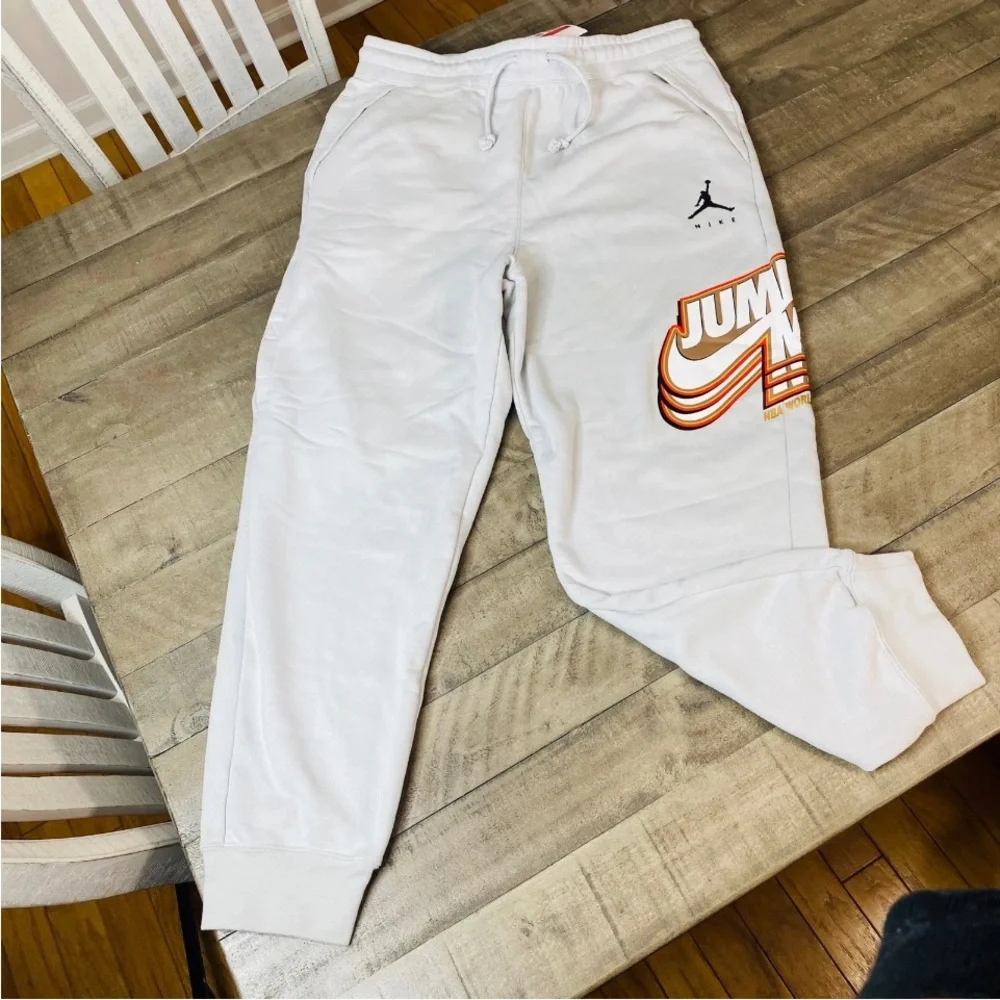Nike Air Jordan Jump Man Bulls 91 92 93 Light Gray Sweat Pants Men Size L‎